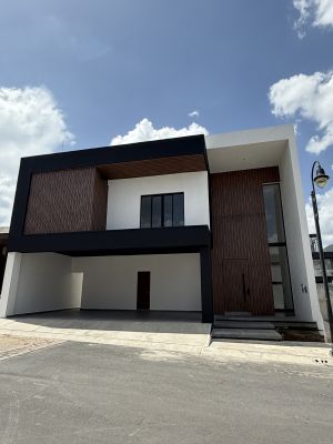 Casa en venta en Carretera Nacional