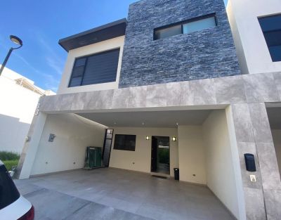 Casa en renta en Escobedo