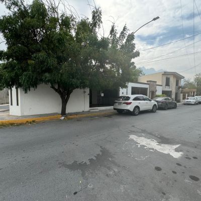 Casa en renta en Cumbres