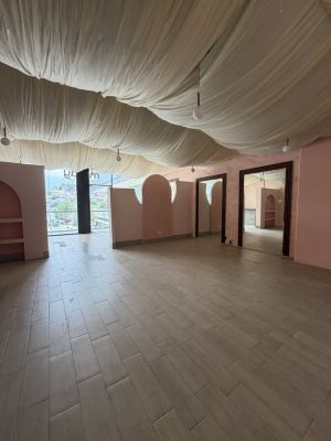 Local comercial en renta en Contry