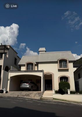 Casa en renta en Valle Oriente