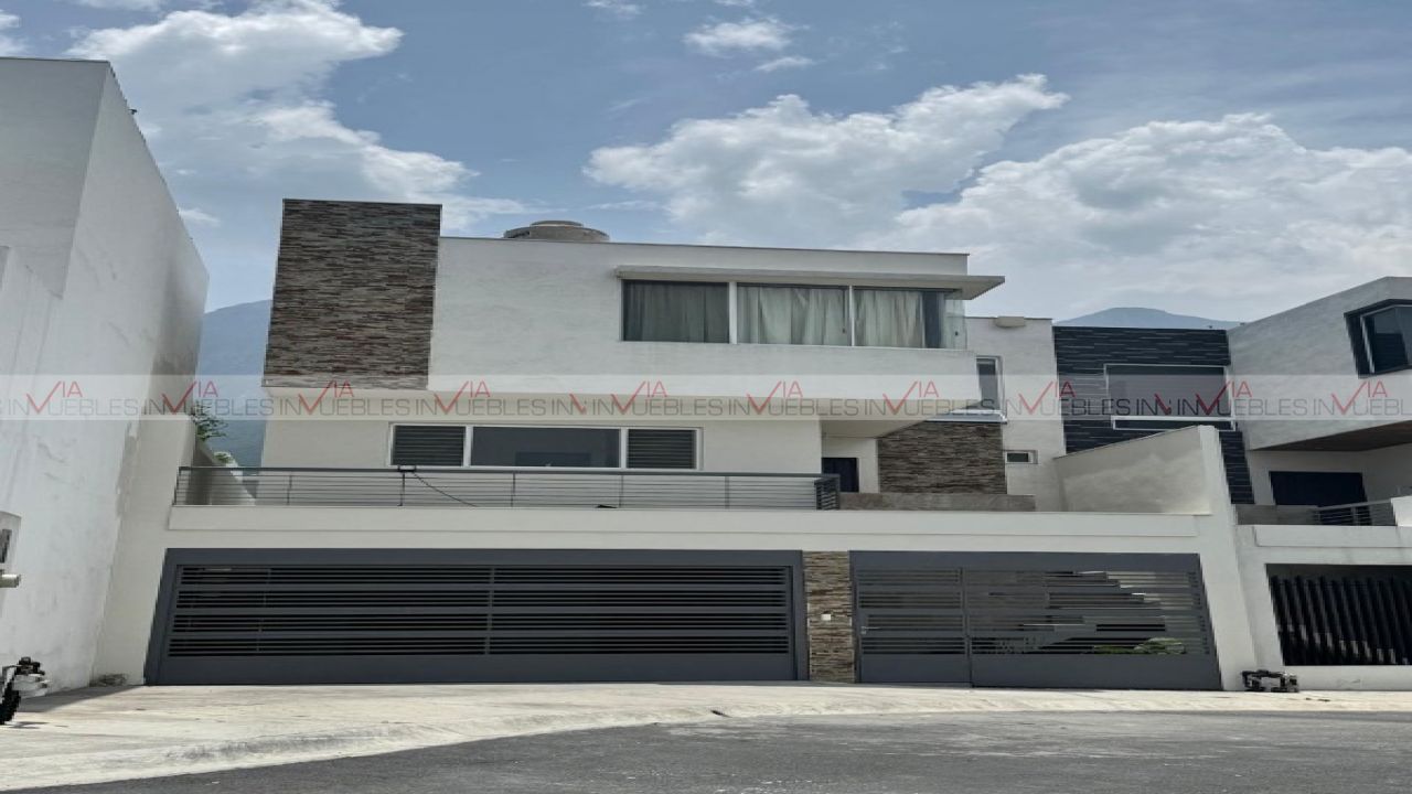 Casa en renta en Cumbres