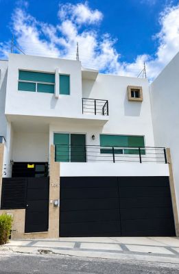 Casa en venta en Carretera Nacional