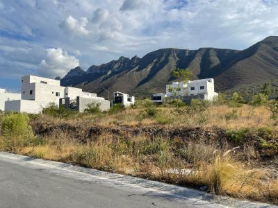 Terreno residencial en venta en García