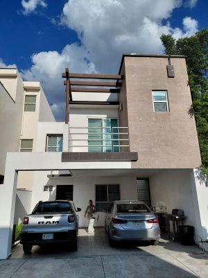 Casa en renta en Carretera Nacional