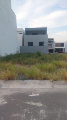 Terreno residencial en venta en García