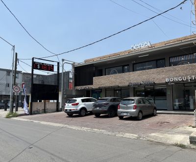 Oficina en renta en Contry