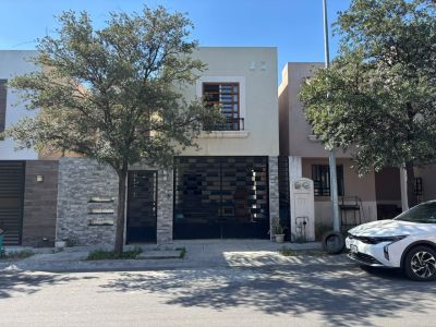 Casa en venta en Apodaca