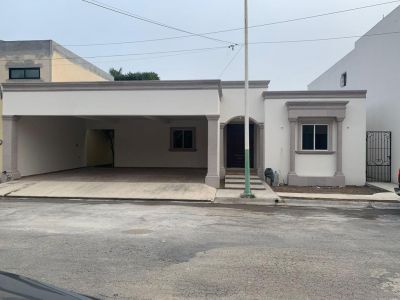 Casa en venta en Cadereyta