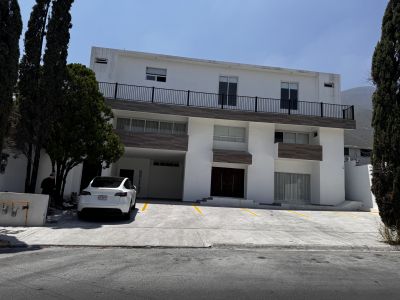 Departamento en renta en Cumbres