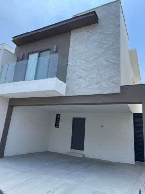 Casa en renta en García