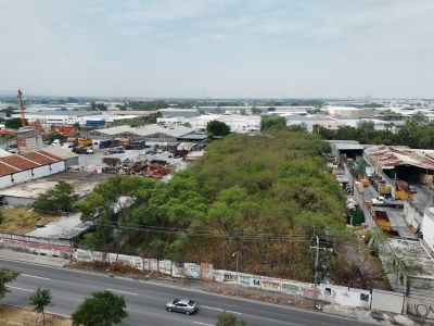 Terreno usos mixtos en venta en Guadalupe