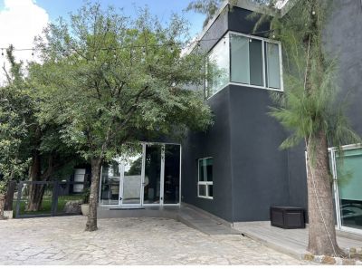 Casa en venta en Carretera Nacional